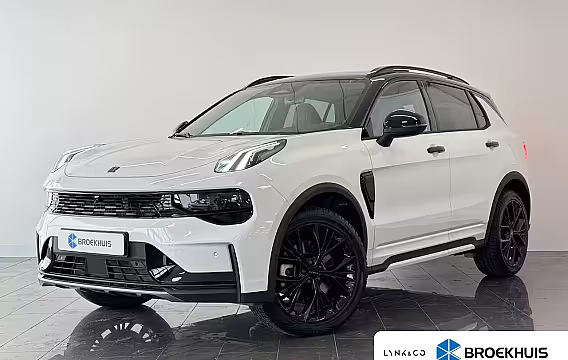 Lynk & Co 01 1.5 More | Afwijkende dakkleur | Alarmsysteem | Apple Carplay/Android Auto|telefoonintegra