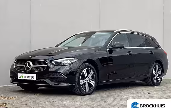 Mercedes-Benz C-klasse Estate 300 e Luxury Line / Dealer onderhouden / 1.800 kg elektrische trekhaak / Elektrische stoel
