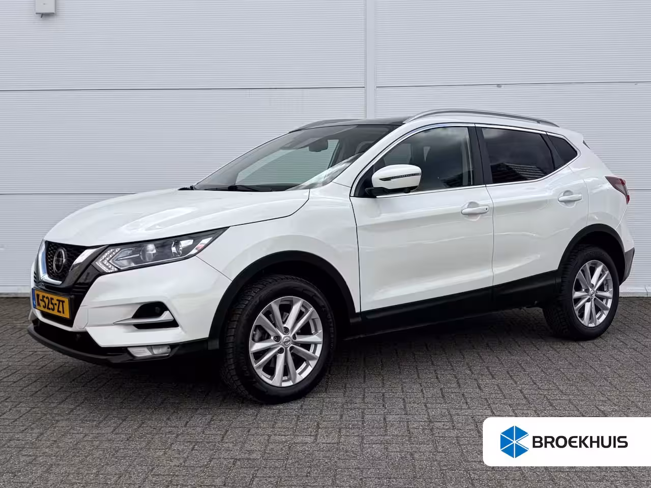Nissan Qashqai 1.3 DIG-T Design Edition / Trekhaak ( 1300 kg ) / Apple Carplay/Android Auto / Airco (auto