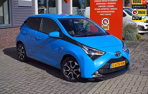 Toyota Aygo 1.0 VVT-i x-joy / Carplay / Camera
