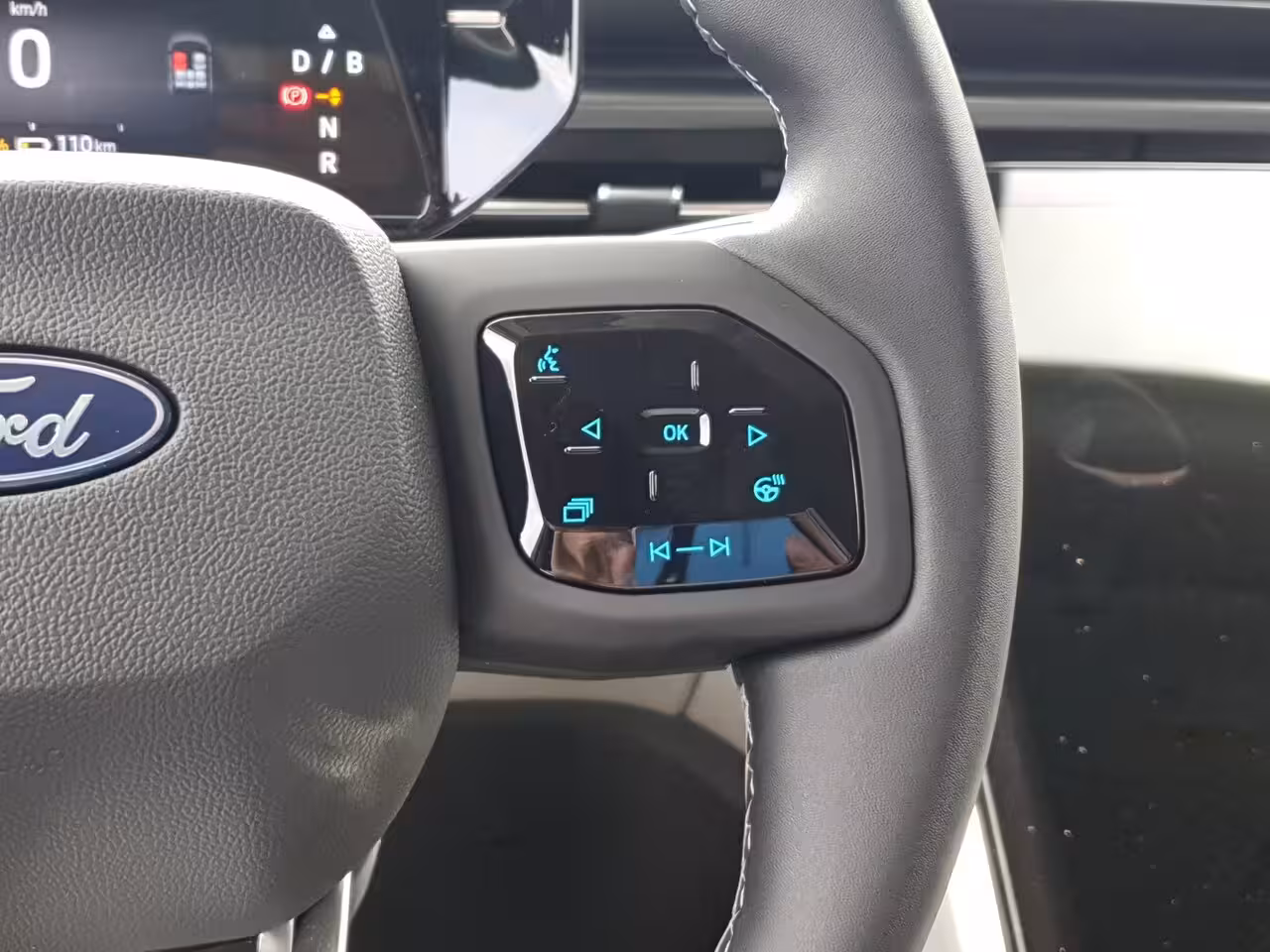 Ford Explorer Extended Range RWD 77 kWh | Apple Carplay/Android Auto|telefoonintegratie premium | Cruise