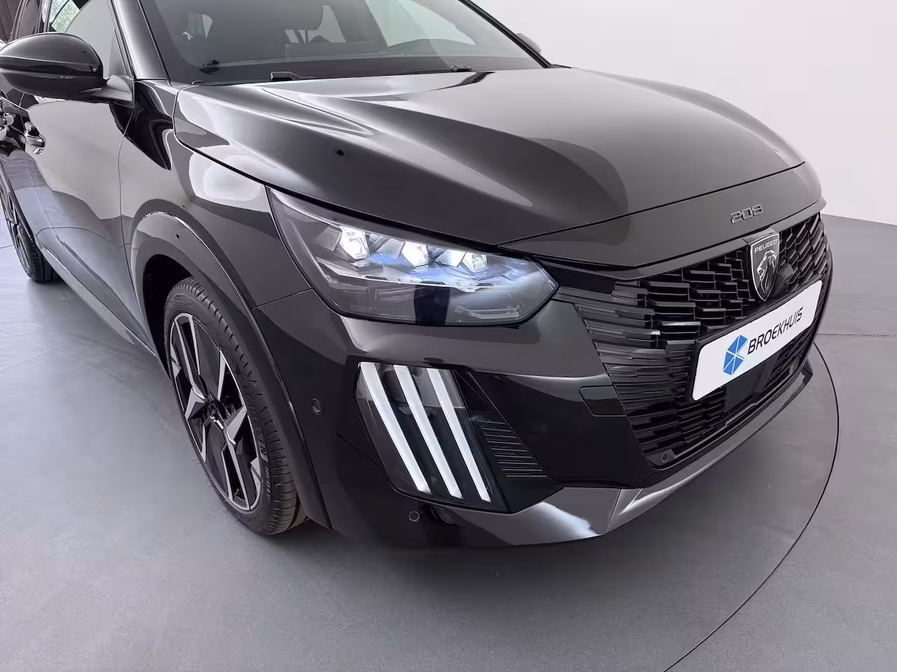 Peugeot 208 GT | Elektrische parkeerrem | Extra getinte achterste zijruiten en achterruit | Extra geti