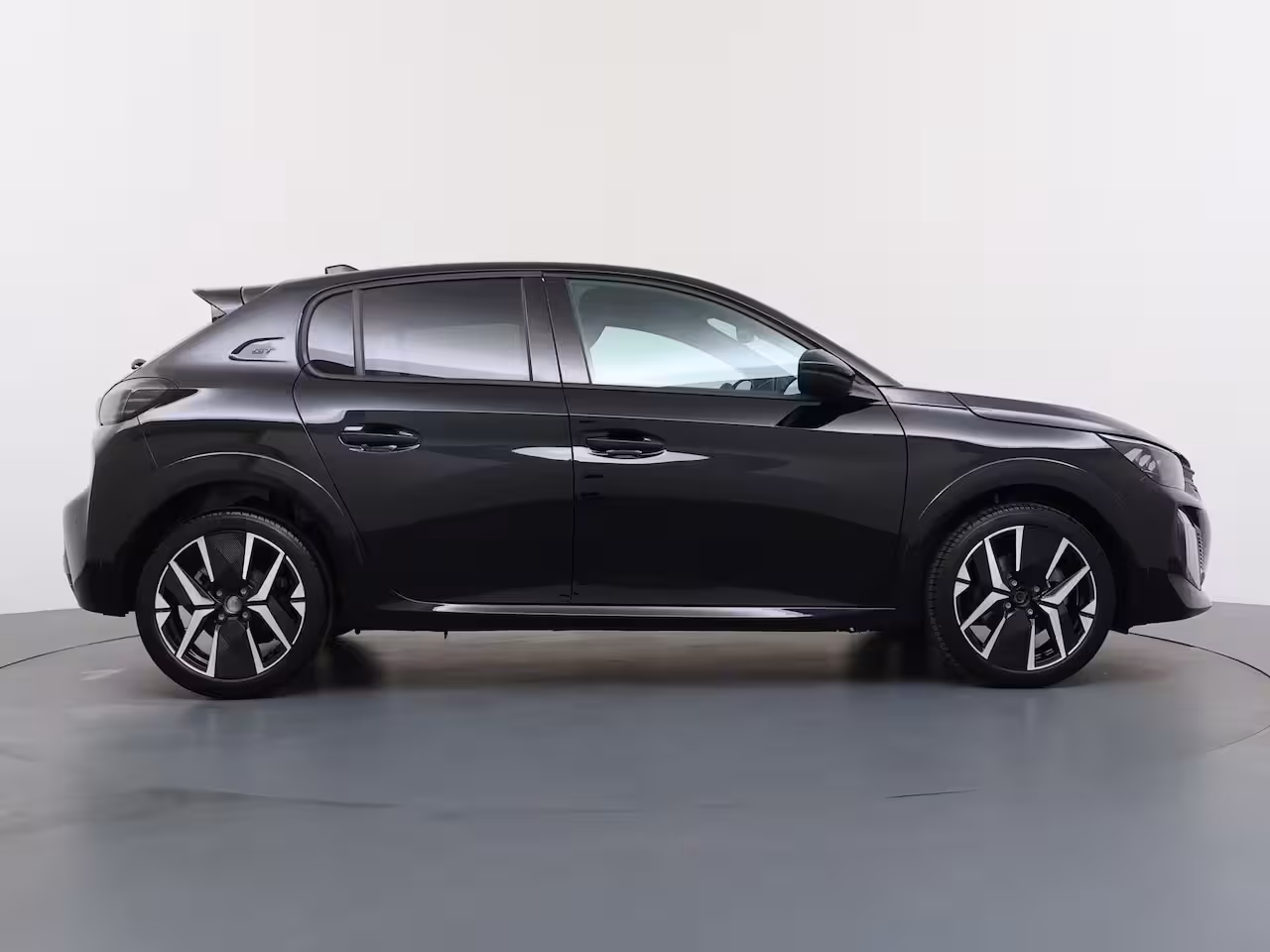 Peugeot 208 GT | Elektrische parkeerrem | Extra getinte achterste zijruiten en achterruit | Extra geti