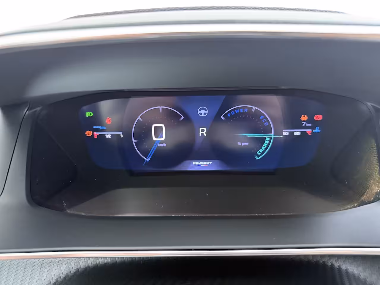 Peugeot 208 GT | Elektrische parkeerrem | Extra getinte achterste zijruiten en achterruit | Extra geti