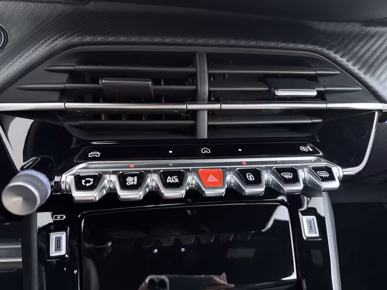 Peugeot 208 GT | Elektrische parkeerrem | Extra getinte achterste zijruiten en achterruit | Extra geti