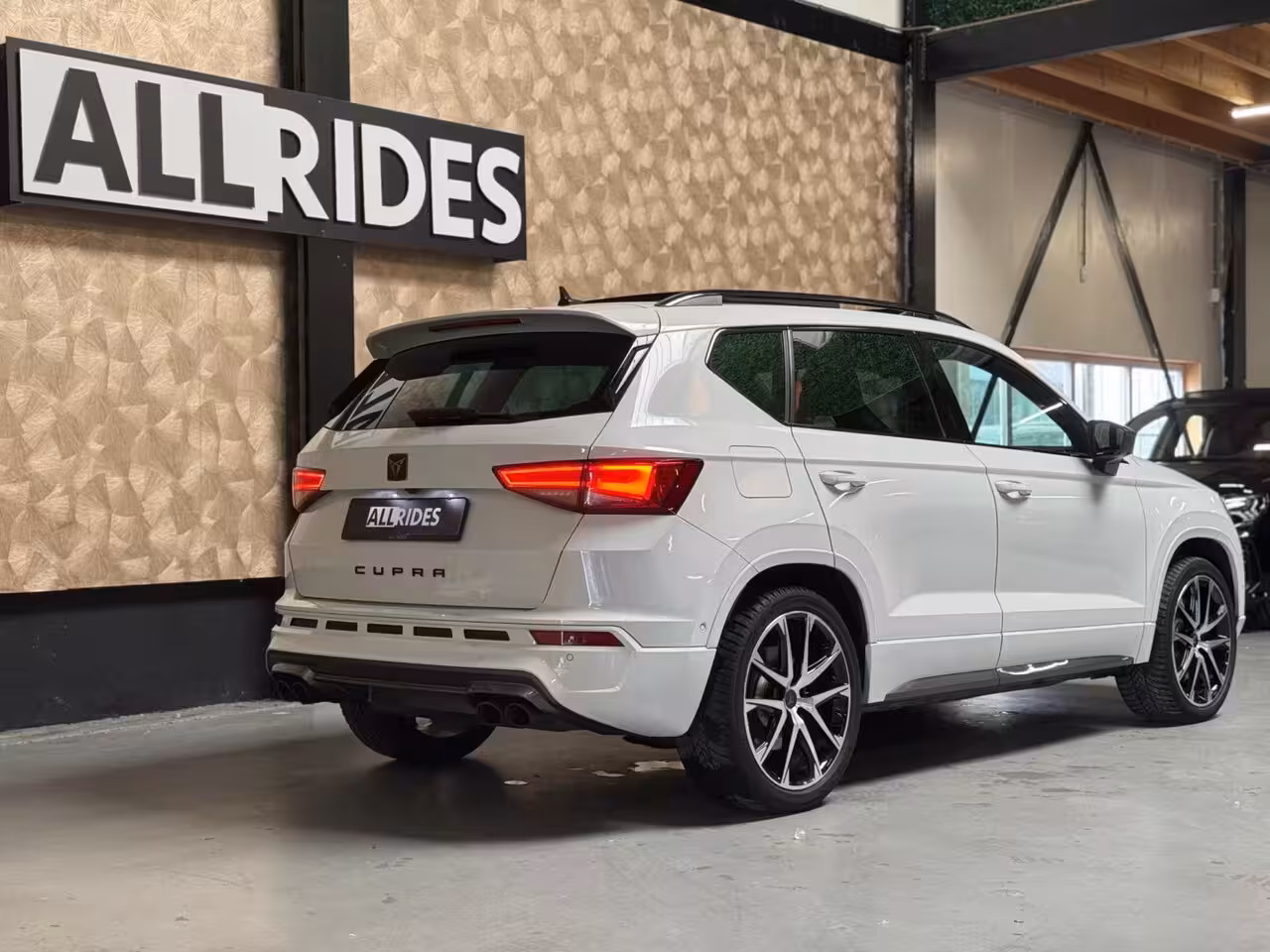 Cupra Ateca 2.0 TSI 4DRIVE 300 PK | Facelift | Pano | Keyless | Trekhaak | 360 camera