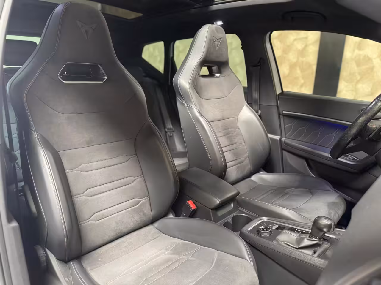 Cupra Ateca 2.0 TSI 4DRIVE 300 PK | Facelift | Pano | Keyless | Trekhaak | 360 camera