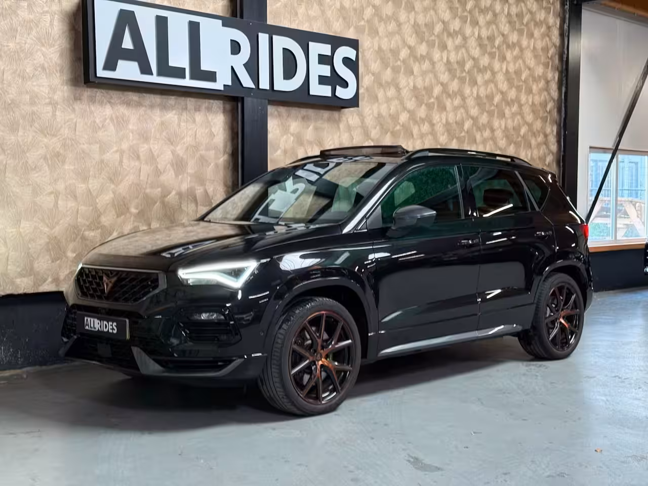Cupra Ateca 2.0 TSI 4DRIVE | Pano | Carplay | Trekhaak | Beats | Leer | Camera
