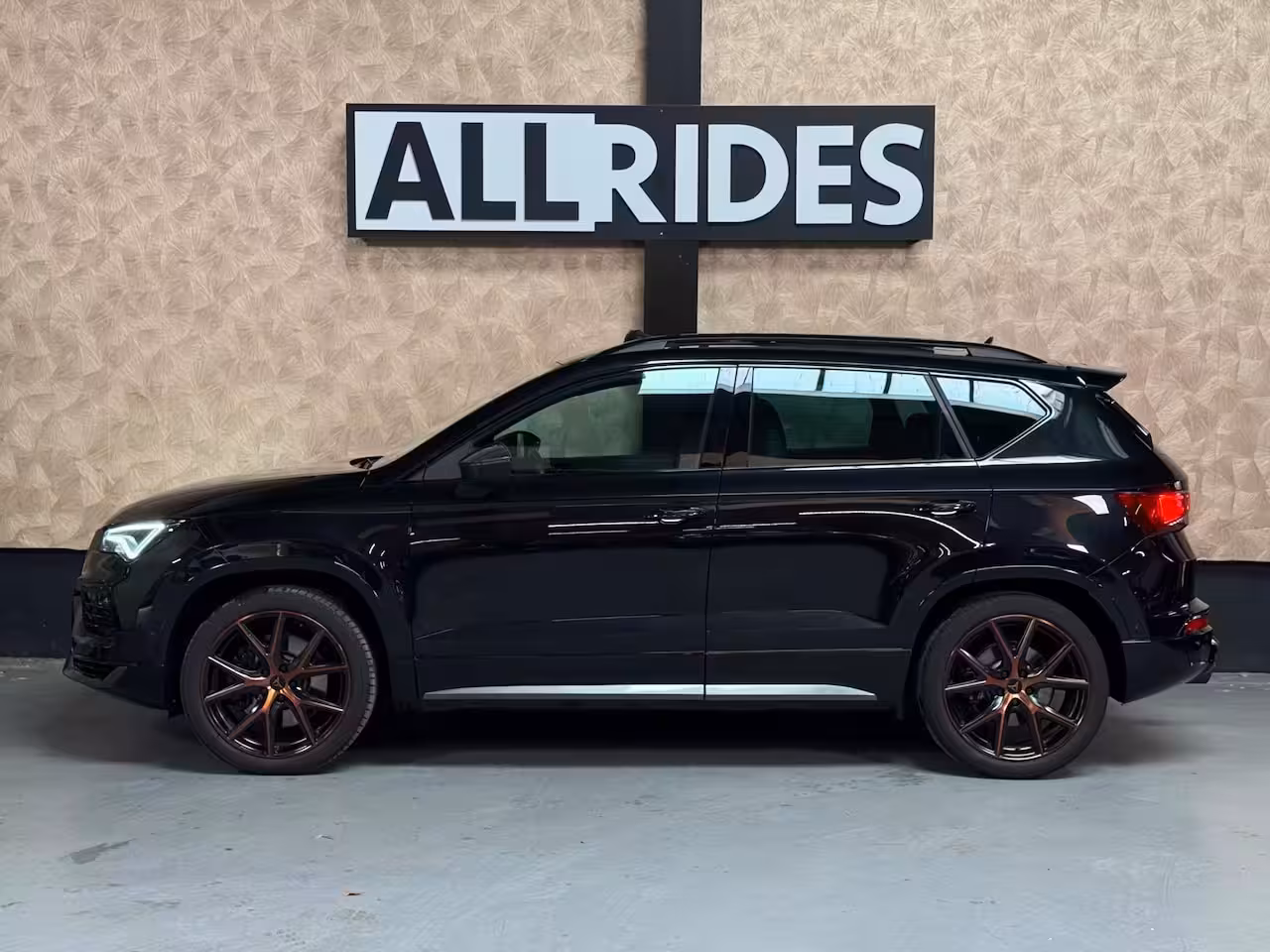 Cupra Ateca 2.0 TSI 4DRIVE | Pano | Carplay | Trekhaak | Beats | Leer | Camera