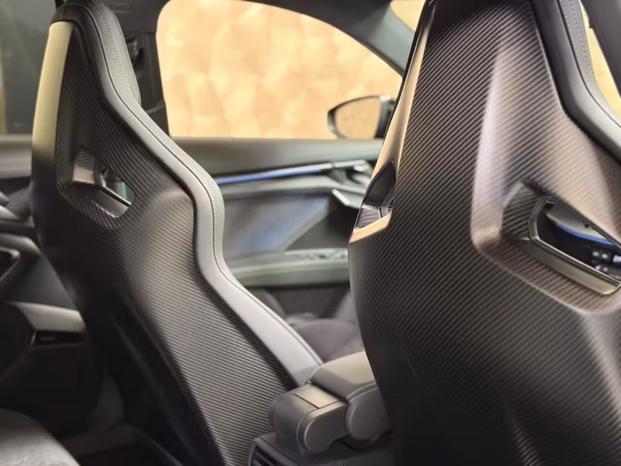 Audi RS3 Sportback 2.5 TFSI RS 3 quattro | Pano | carbon | Kuipstoelen | ACC | Keyless | Sfeerverli