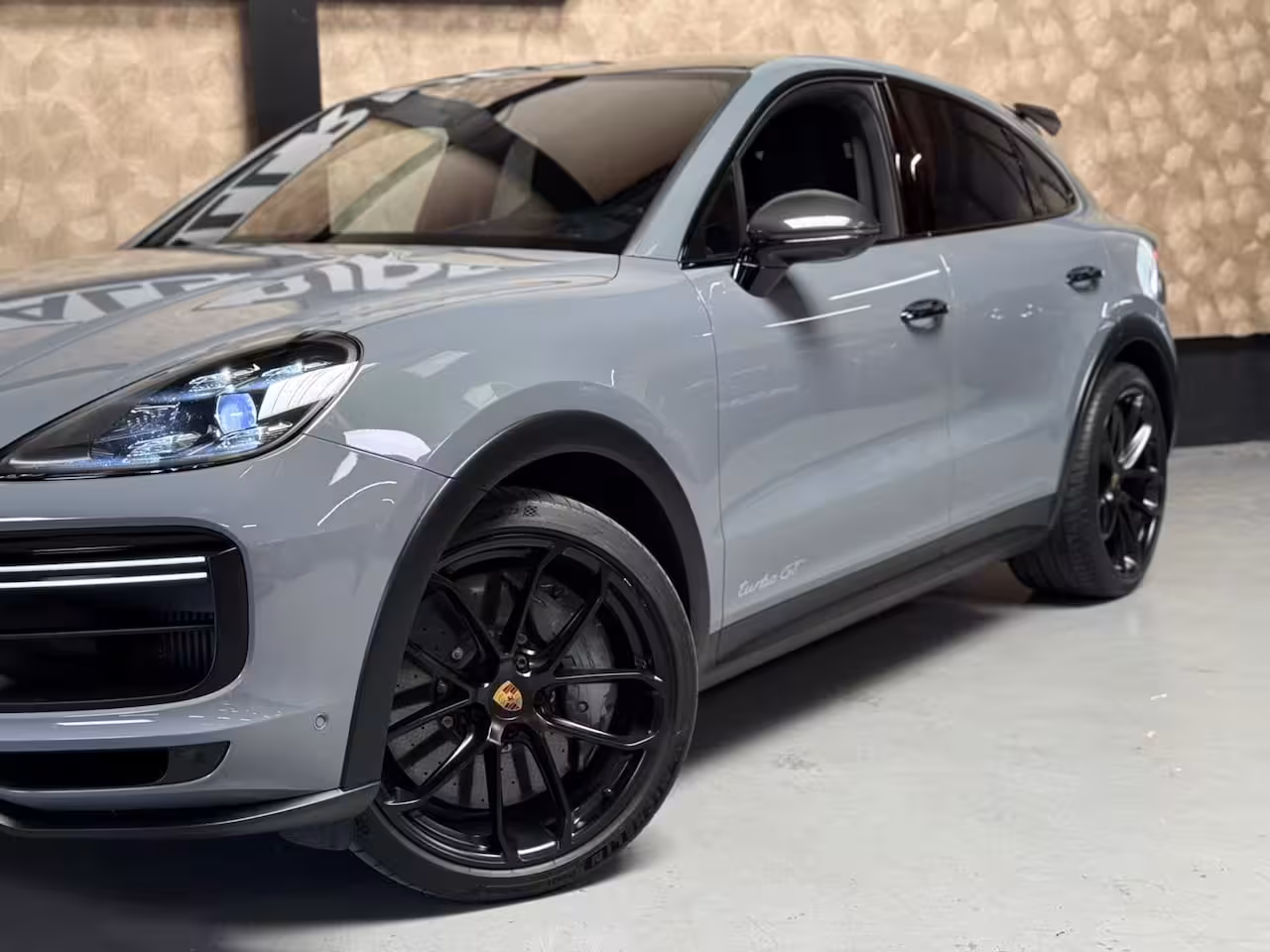 Porsche Cayenne Coupé 4.0 Turbo GT Sport Chrono 640 PK | Keramisch | Carbon | HUD |360 Camera | Softclose