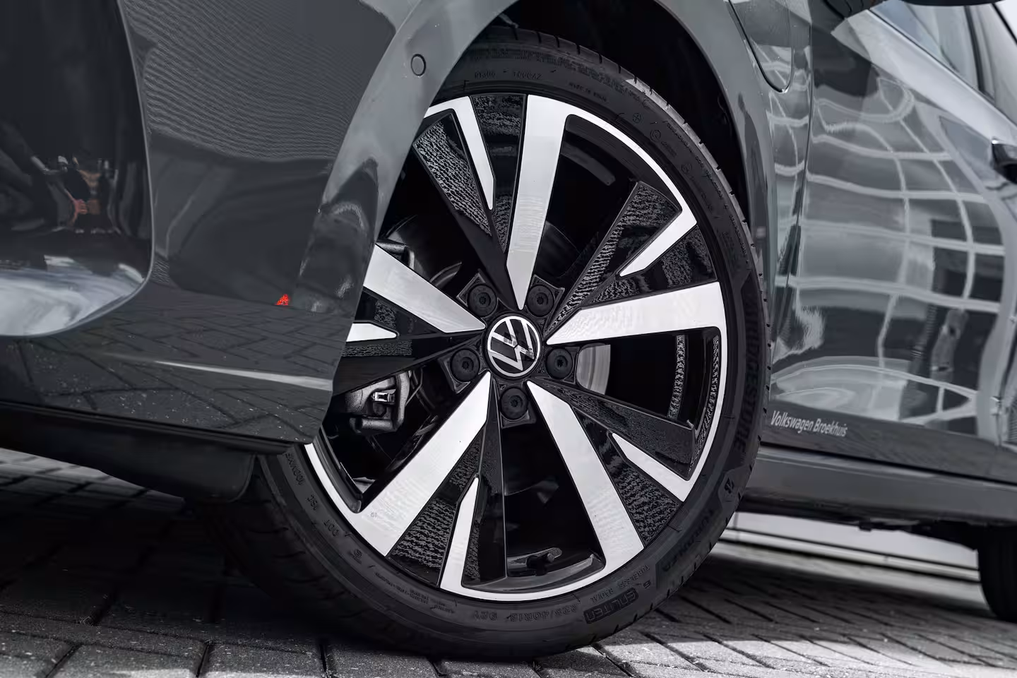 Volkswagen Golf 1.5 eHybrid Life Edition