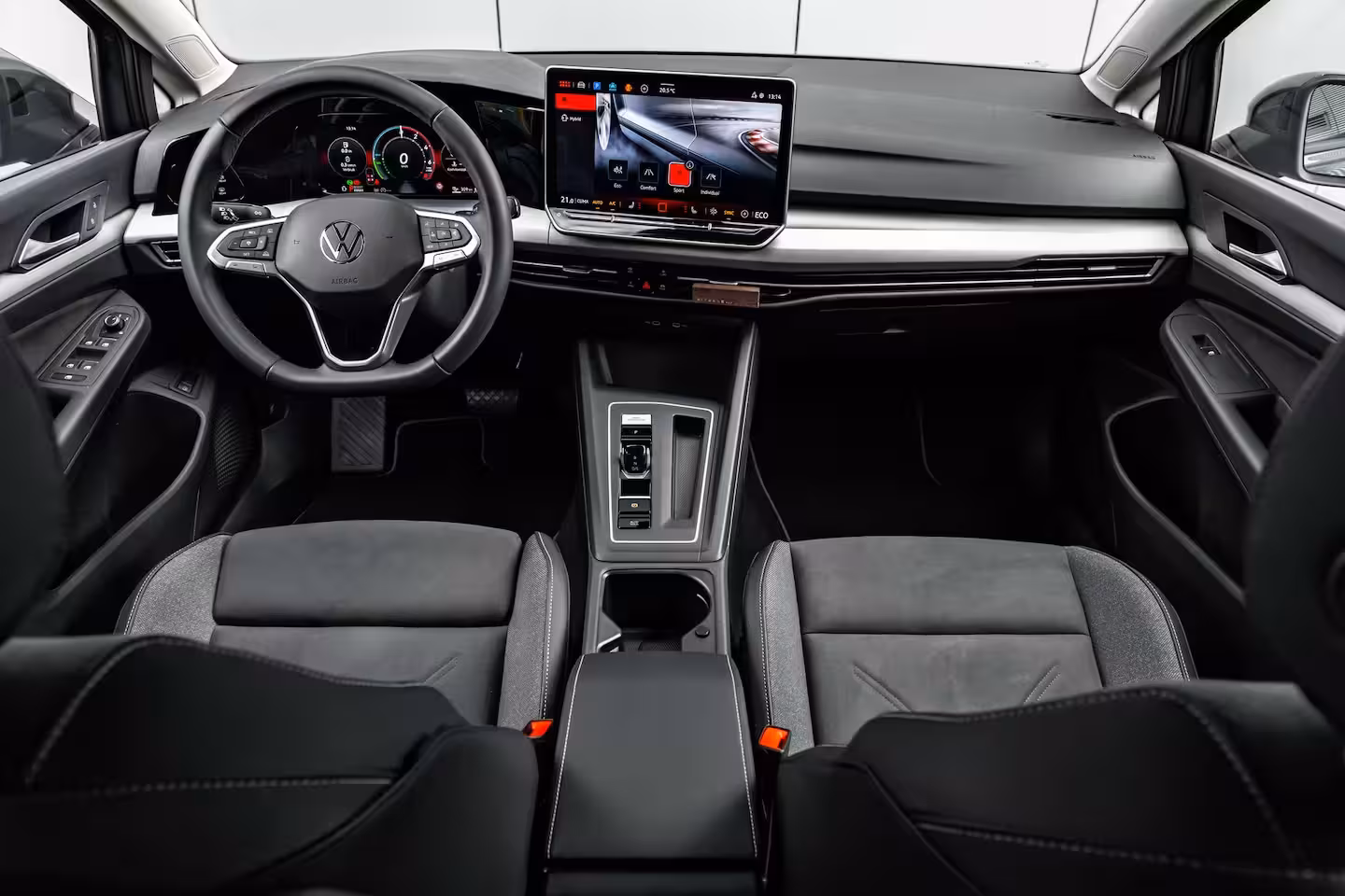 Volkswagen Golf 1.5 eHybrid Life Edition