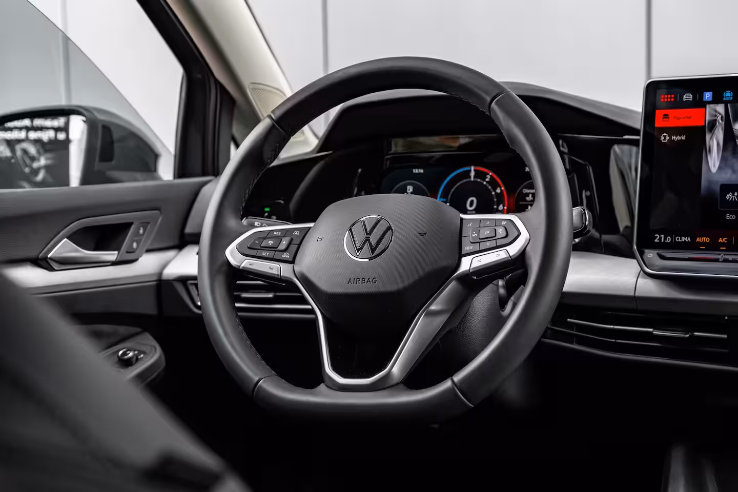 Volkswagen Golf 1.5 eHybrid Life Edition