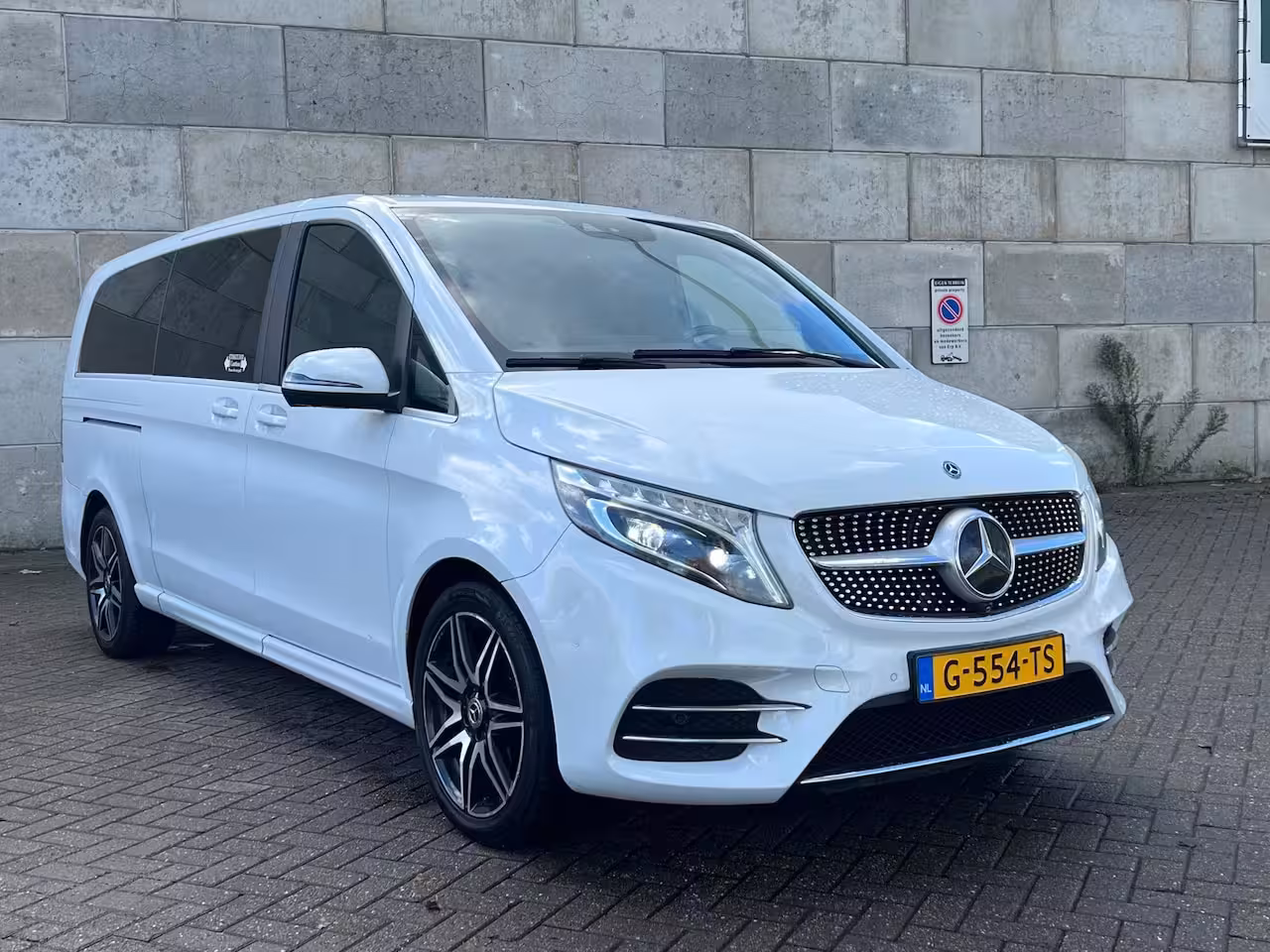 Mercedes-Benz V-klasse 300d Extra Lang Avantgarde Edition