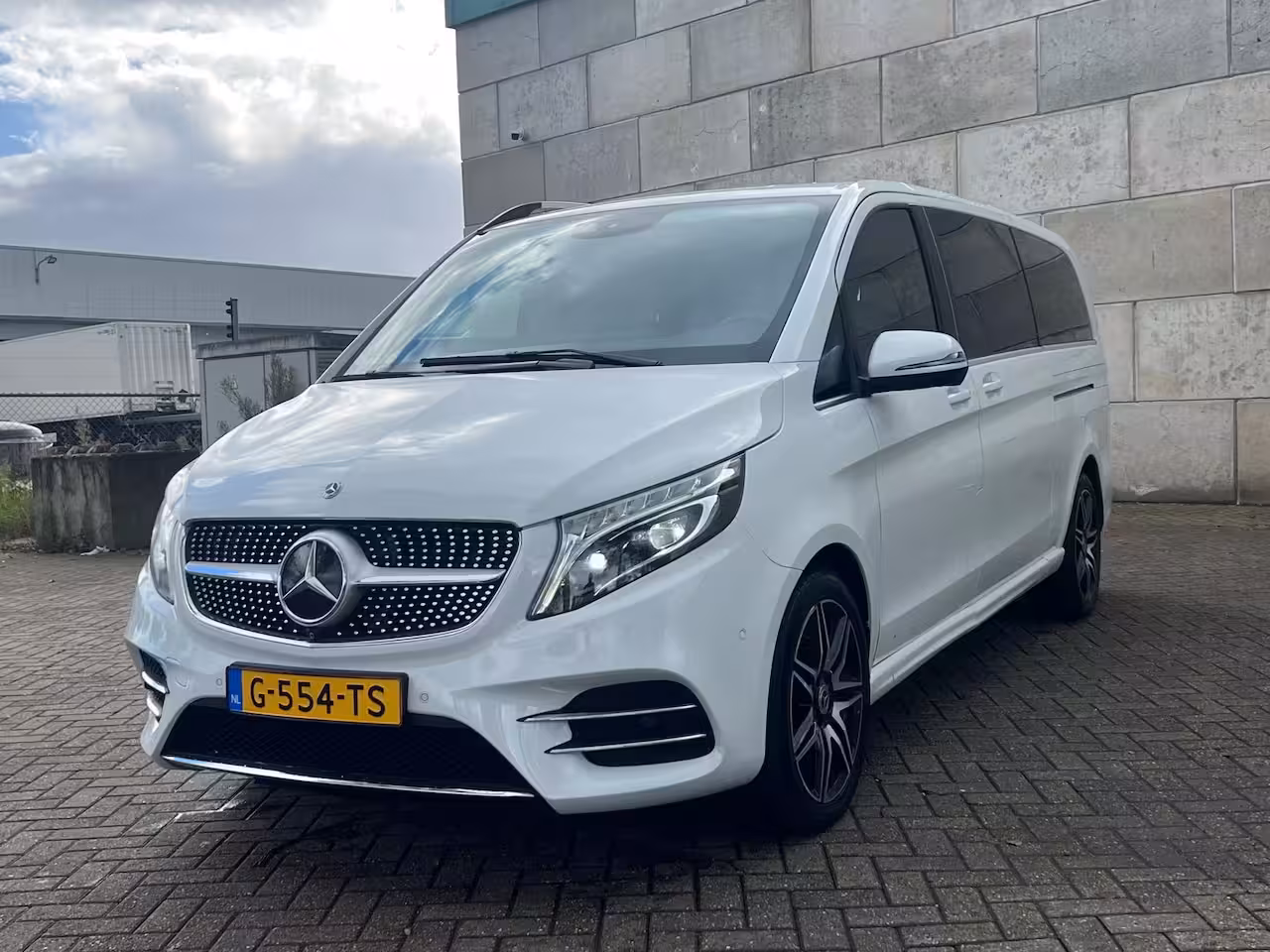 Mercedes-Benz V-klasse 300d Extra Lang Avantgarde Edition