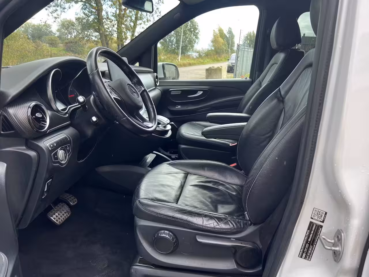 Mercedes-Benz V-klasse 300d Extra Lang Avantgarde Edition