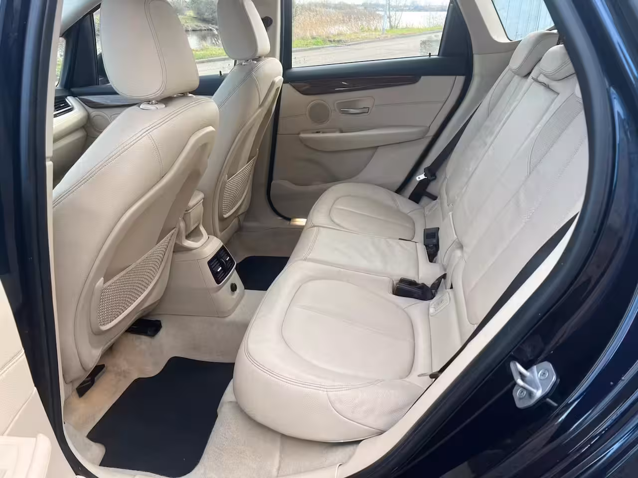 BMW 2-serie Active Tourer 220i High Executive