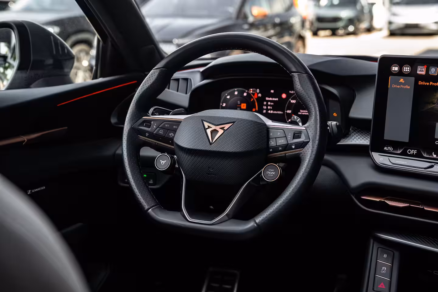 Cupra Terramar 1.5 TSI e-Hybrid 272pk VZ Performance | Leder | Panoramadak | Trekhaak | 360 Camera | Senn