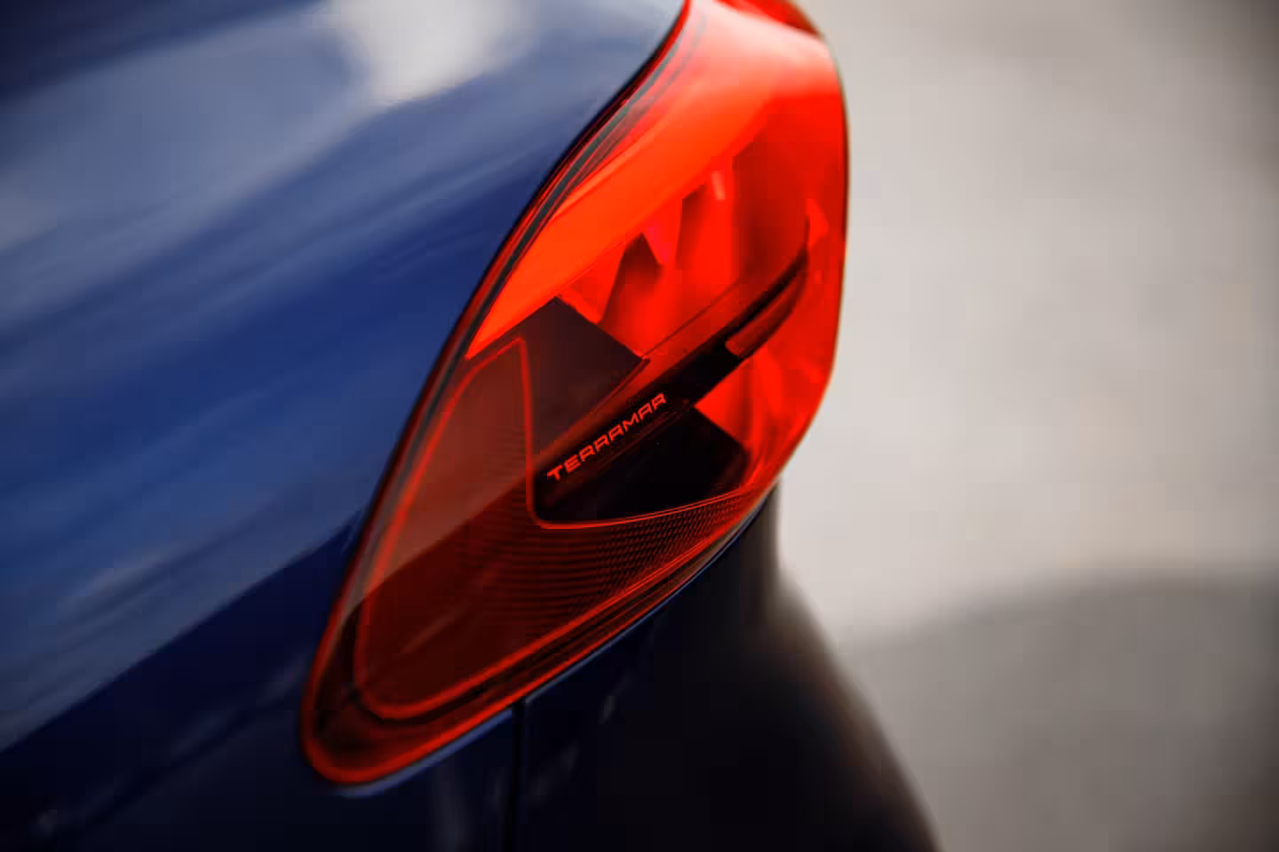 Cupra Terramar 1.5 TSI e-Hybrid 272pk VZ Performance | Leder | Panoramadak | Trekhaak | 360 Camera | Senn