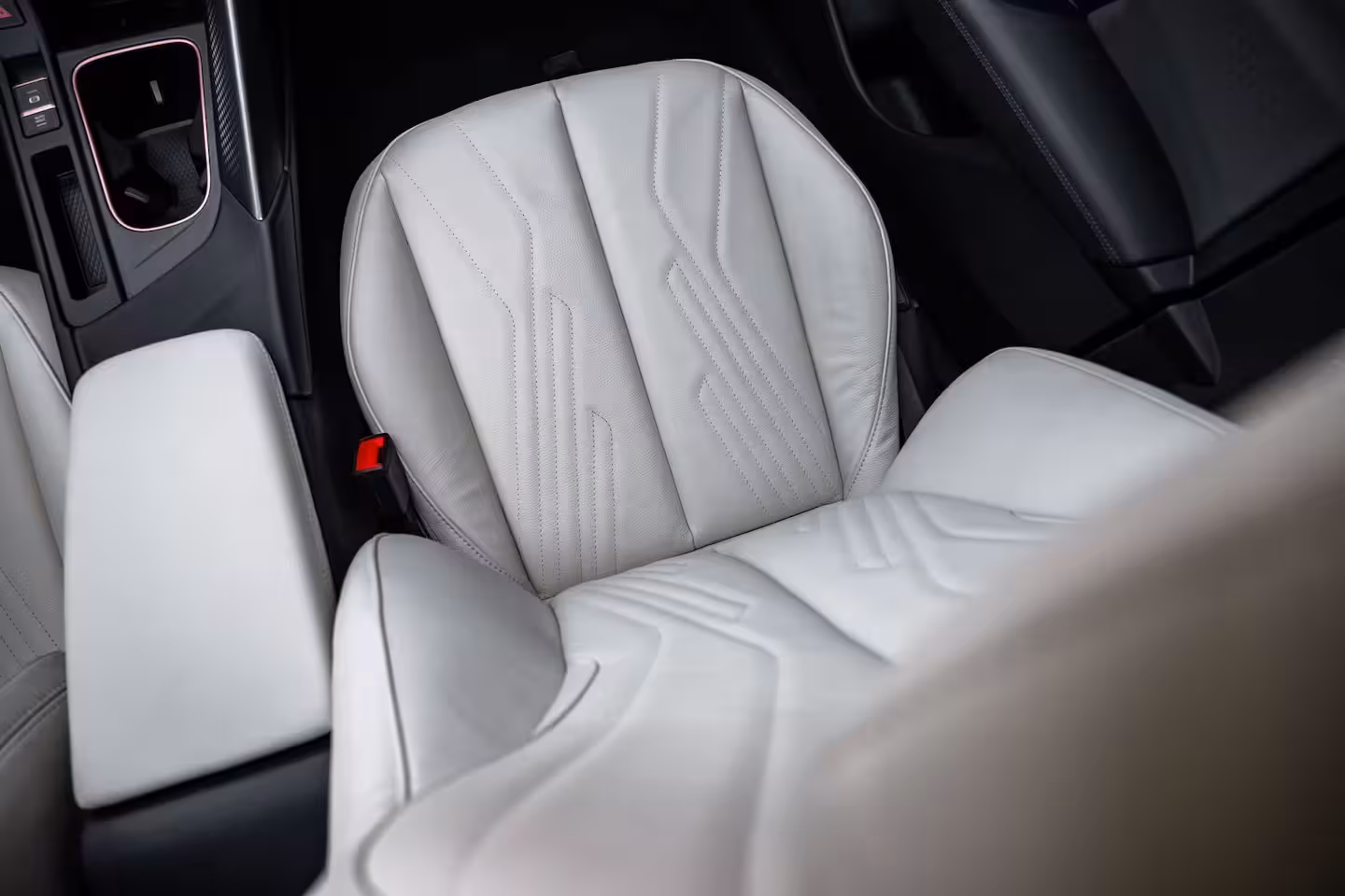 Cupra Terramar 1.5 TSI e-Hybrid 272pk VZ Performance | Leder | Panoramadak | Trekhaak | 360 Camera | Senn