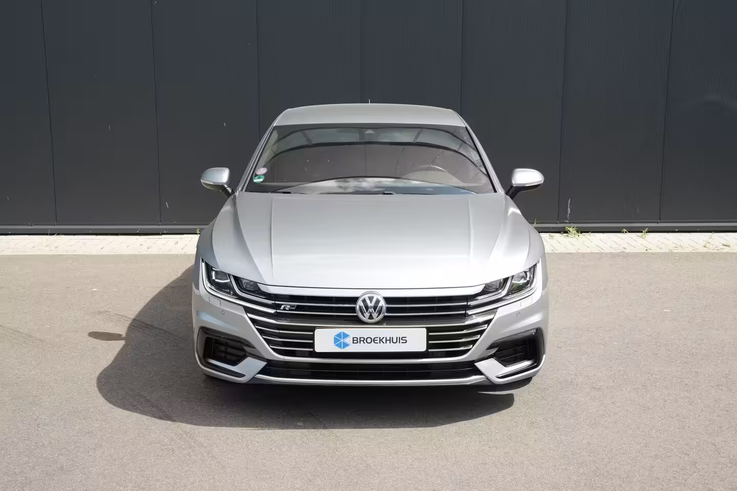 Volkswagen Arteon 1.5 TSI 150pk Business R | Achteruitrijcamera | 19" | Adaptive Cruise | Stoelverwarming |