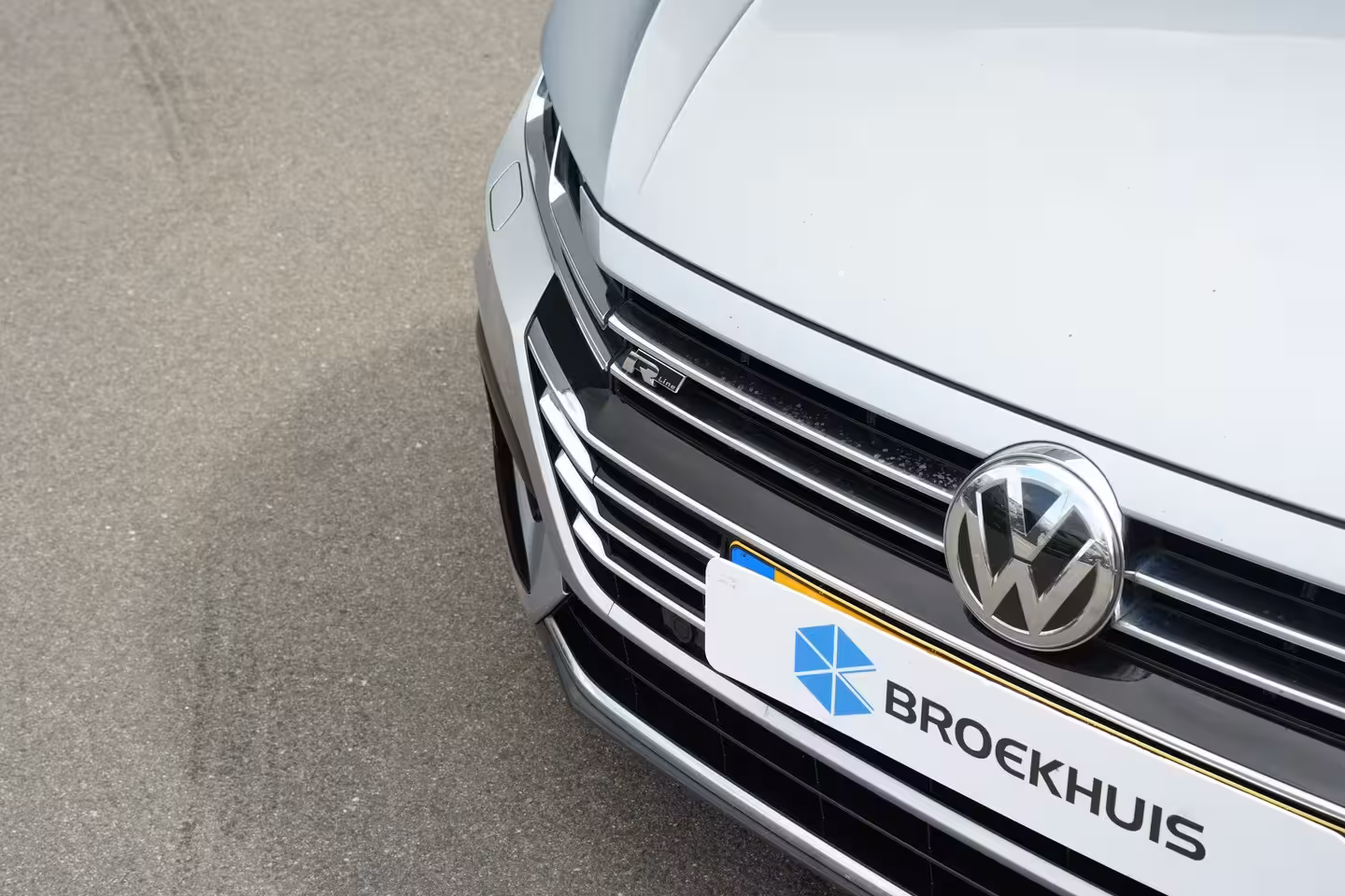 Volkswagen Arteon 1.5 TSI 150pk Business R | Achteruitrijcamera | 19" | Adaptive Cruise | Stoelverwarming |