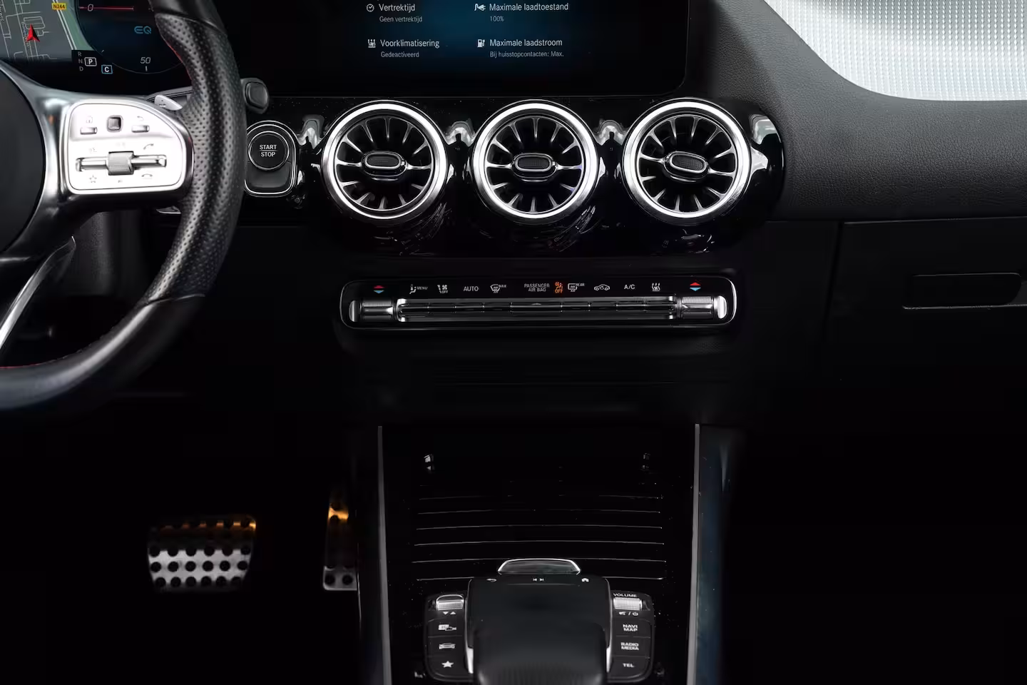 Mercedes-Benz EQA 250 AMG Line 190PK | SOH: 98, 95% | AMG Styling | Achteruitrijcamera | Cruise | Carplay |