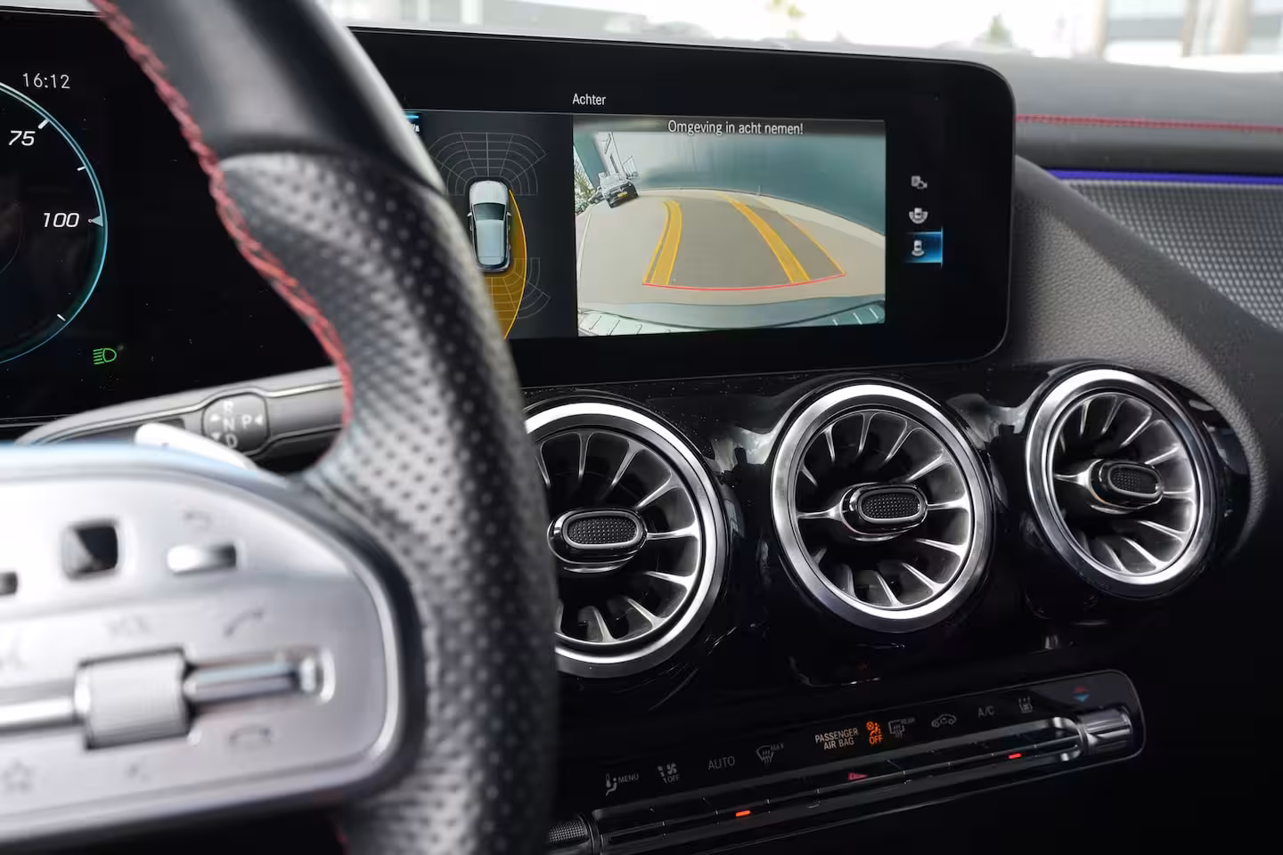 Mercedes-Benz EQA 250 AMG Line 190PK | SOH: 98, 95% | AMG Styling | Achteruitrijcamera | Cruise | Carplay |