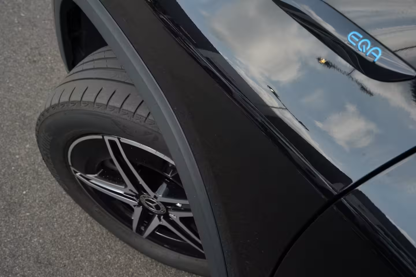 Mercedes-Benz EQA 250 AMG Line 190PK | SOH: 98, 95% | AMG Styling | Achteruitrijcamera | Cruise | Carplay |