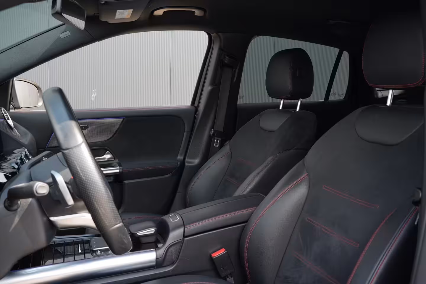Mercedes-Benz EQA 250 AMG Line 190PK | SOH: 98, 95% | AMG Styling | Achteruitrijcamera | Cruise | Carplay |