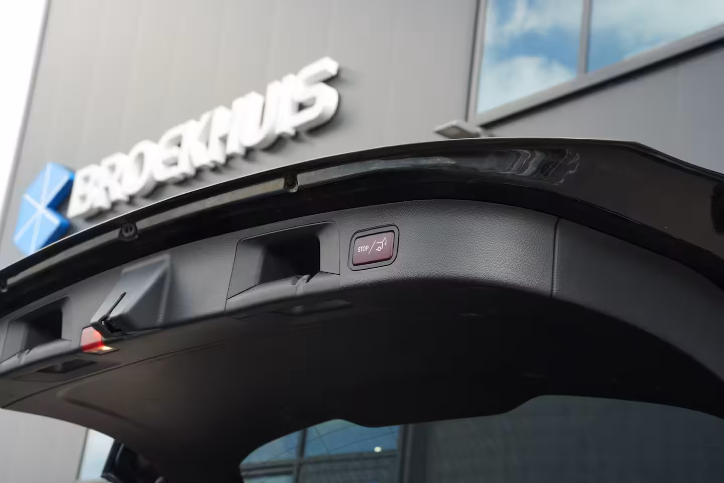Mercedes-Benz EQA 250 AMG Line 190PK | SOH: 98, 95% | AMG Styling | Achteruitrijcamera | Cruise | Carplay |