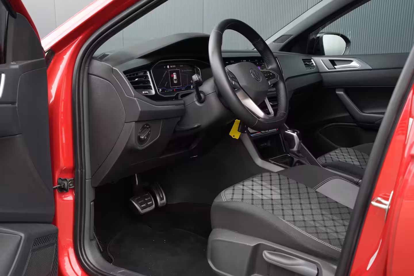 Volkswagen Taigo 1.0 TSI R-Line Business DSG | Camera | Carplay | IQ.Light | Adaptive Cruise