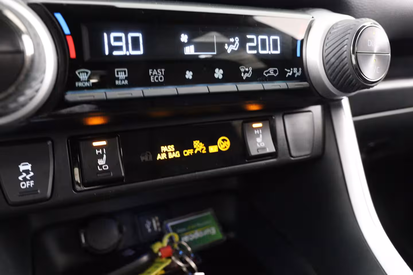 Toyota RAV4 2.5 Hybrid Style BI-Tone | 1e Eigenaar | JBL | LED | Half Leder | Stoel/Stuur Verwarming |
