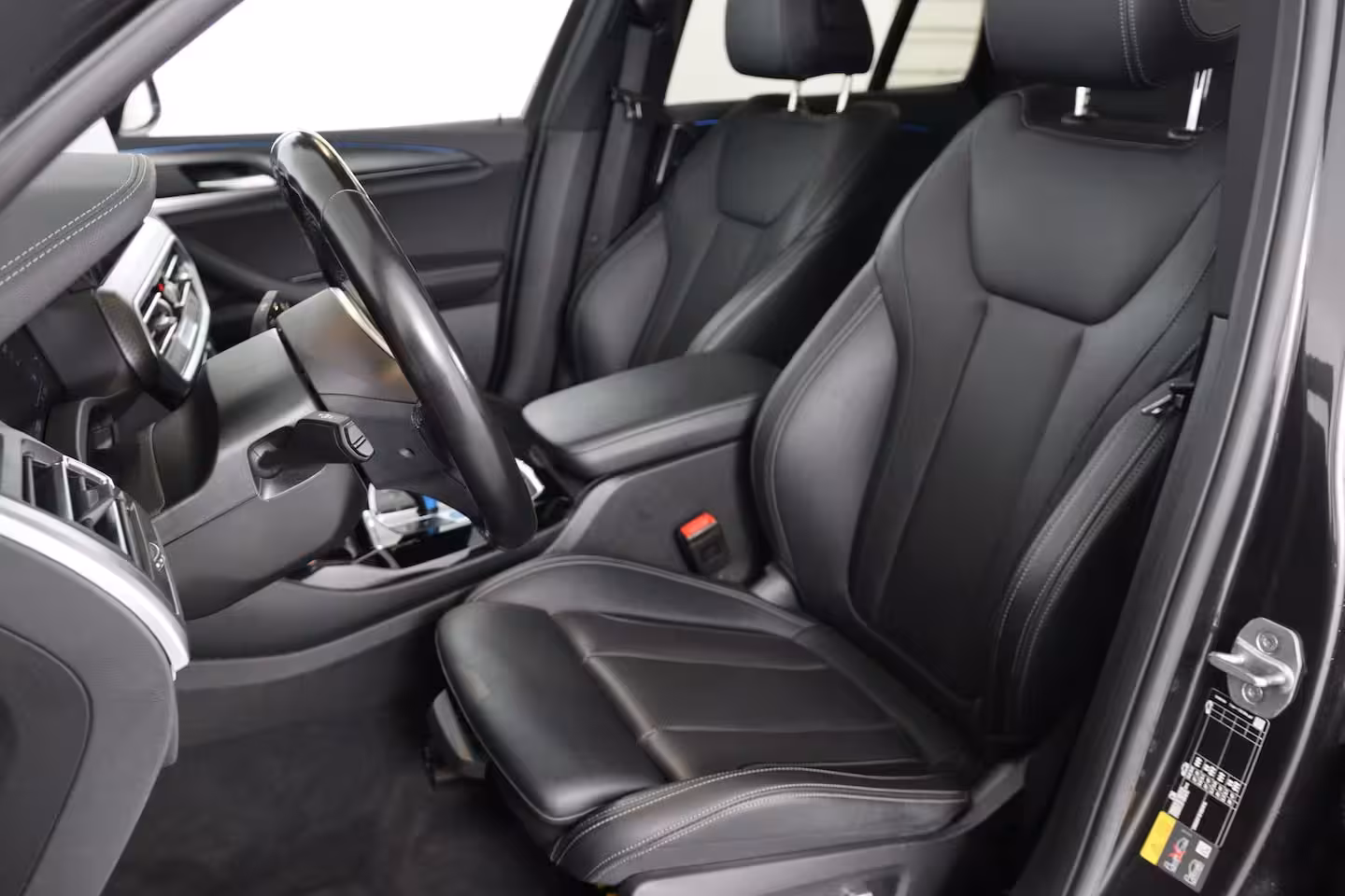 BMW iX3 Executive 80 kWh M-Sport | SOH 95% | 1e Eigenaar | Dealer Onderhouden | Open dak | Memory