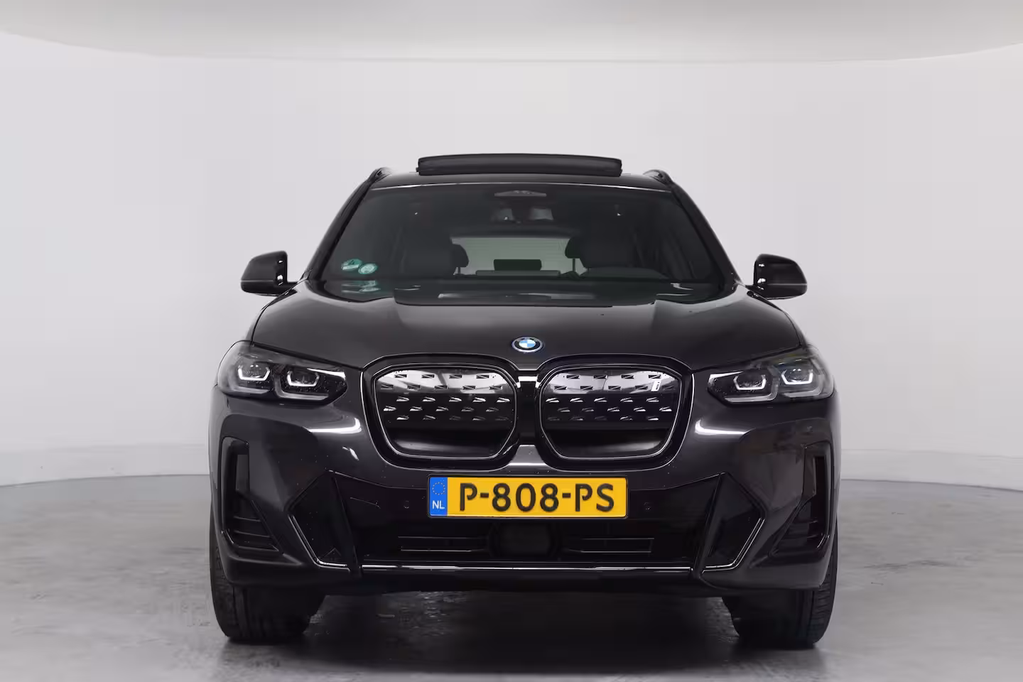BMW iX3 Executive 80 kWh M-Sport | SOH 95% | 1e Eigenaar | Dealer Onderhouden | Open dak | Memory