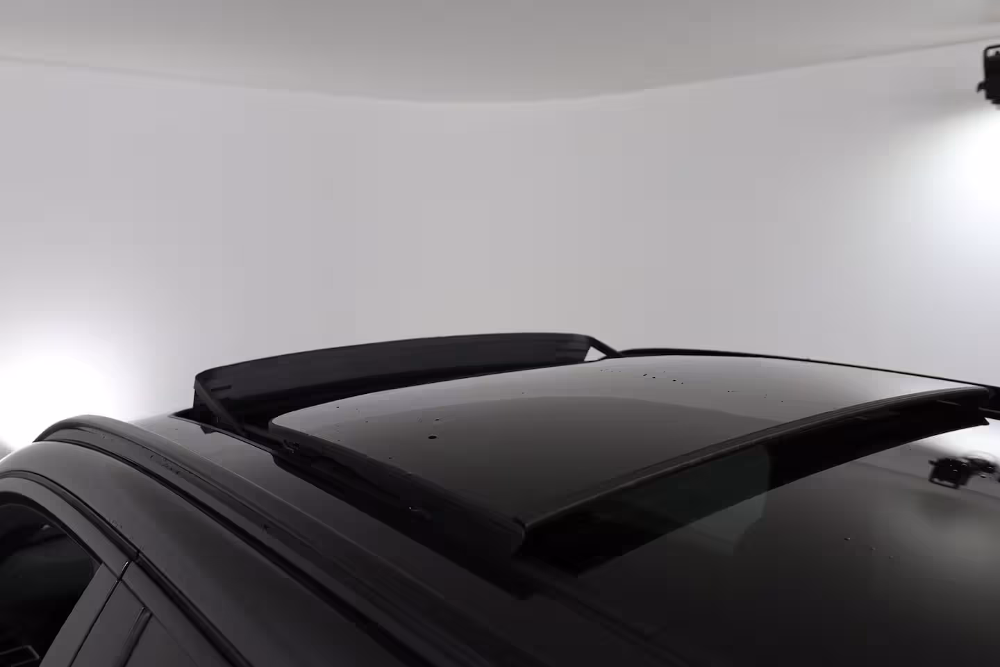 BMW iX3 Executive 80 kWh M-Sport | SOH 95% | 1e Eigenaar | Dealer Onderhouden | Open dak | Memory