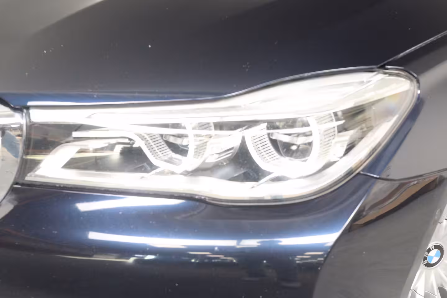 BMW 7-serie 740i High Executive | 1e Eigenaar | Dealer Onderhouden | Harman/Kardon | 360 Camera | Trek