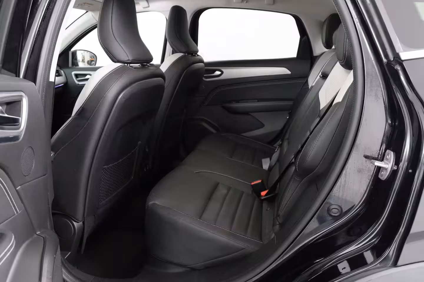 Renault Arkana 1.6 E-Tech Hybrid 145 Intens | 1e Eigenaar | Dealer Onderhouden | Open Dak | Leder | Sfeer