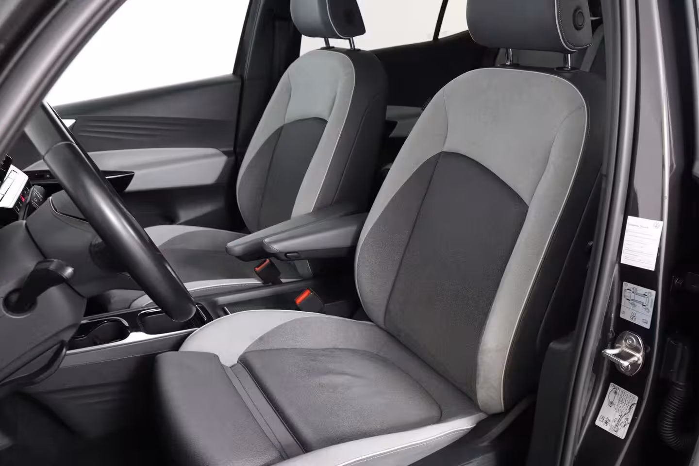 Volkswagen ID.3 First Plus 58 kWh | Cruise Control Adaptief | Panoramadak | Stoel-/stuurverwarming | Camer