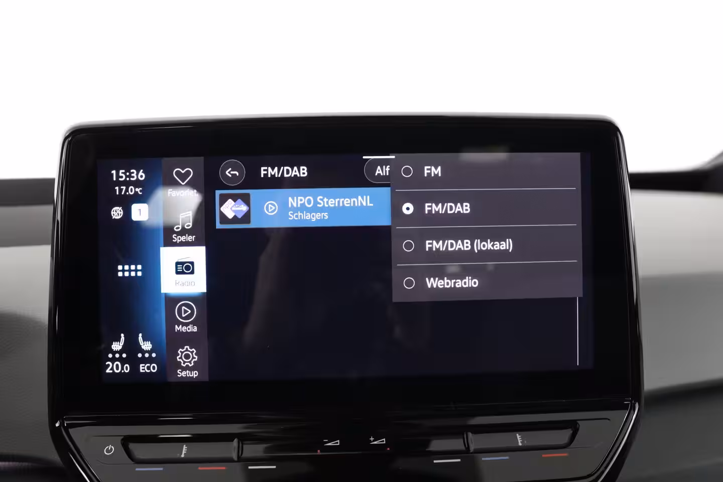 Volkswagen ID.3 First Plus 58 kWh | Cruise Control Adaptief | Panoramadak | Stoel-/stuurverwarming | Camer