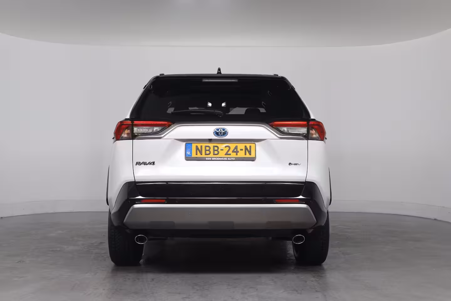 Toyota RAV4 2.5 Hybrid Style Bi-Tone | 360 Camera | Adaptive Cruise | JBL Audio | Elektr Stoel | Stoel