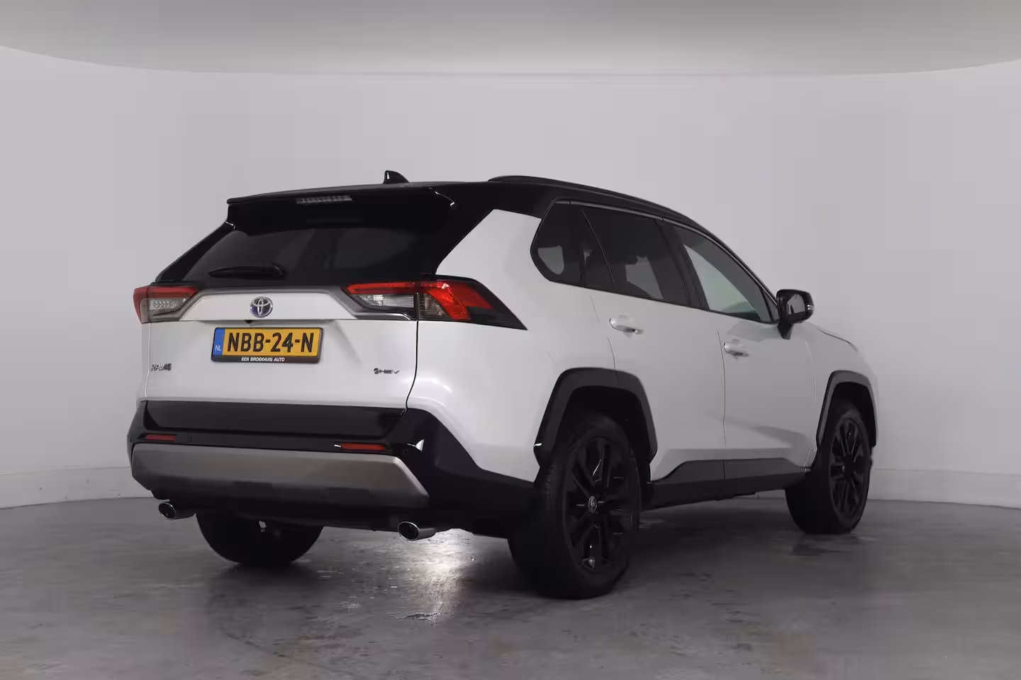 Toyota RAV4 2.5 Hybrid Style Bi-Tone | 360 Camera | Adaptive Cruise | JBL Audio | Elektr Stoel | Stoel