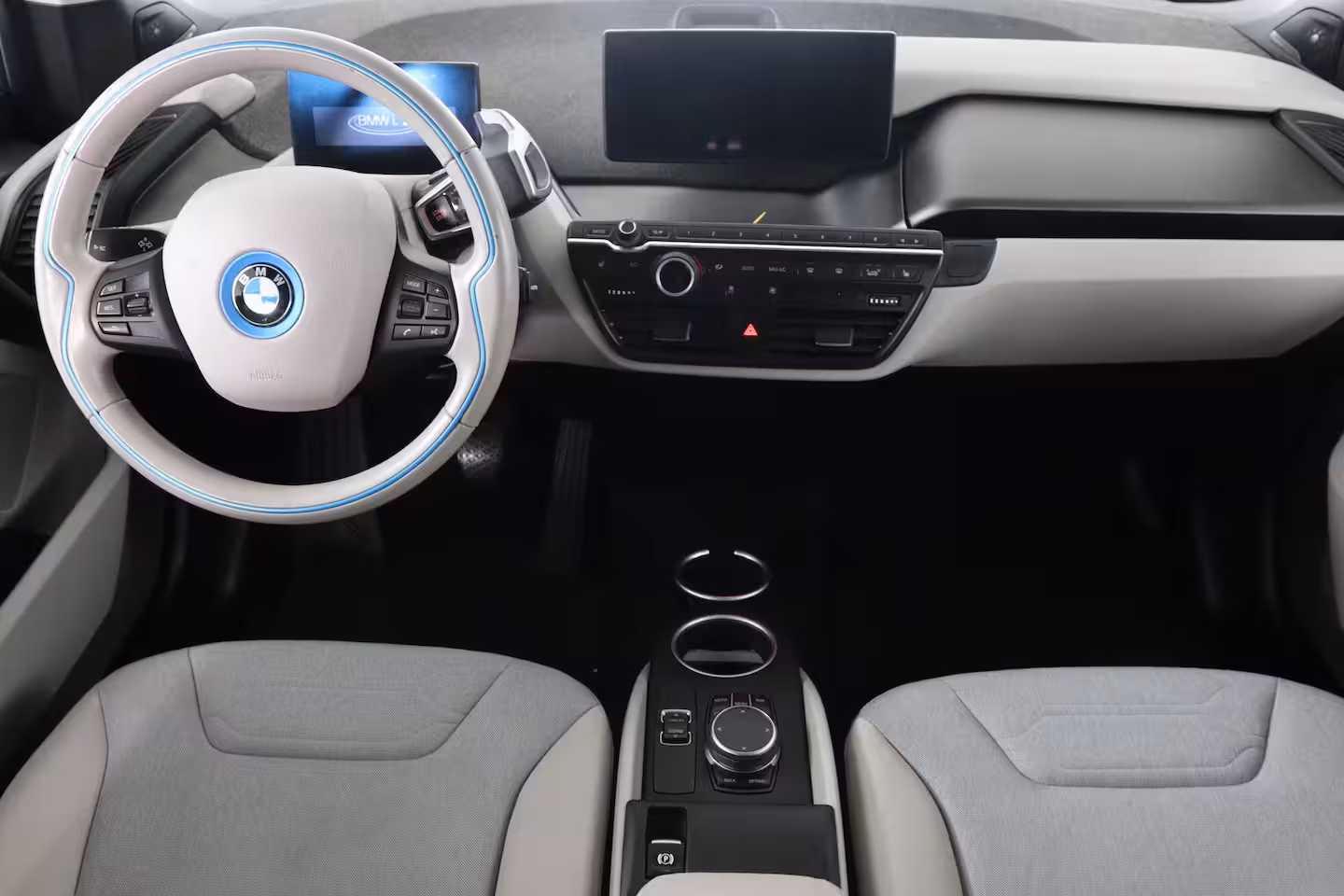 BMW i3 Basis iPerformance 94Ah 33 kWh | Dealer Onderhoud | Harman/Kardon | Stoelverwarming | Led
