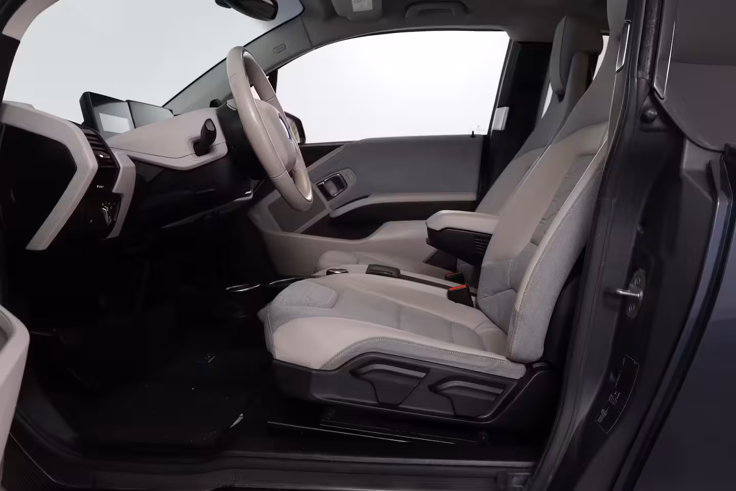 BMW i3 Basis iPerformance 94Ah 33 kWh | Dealer Onderhoud | Harman/Kardon | Stoelverwarming | Led