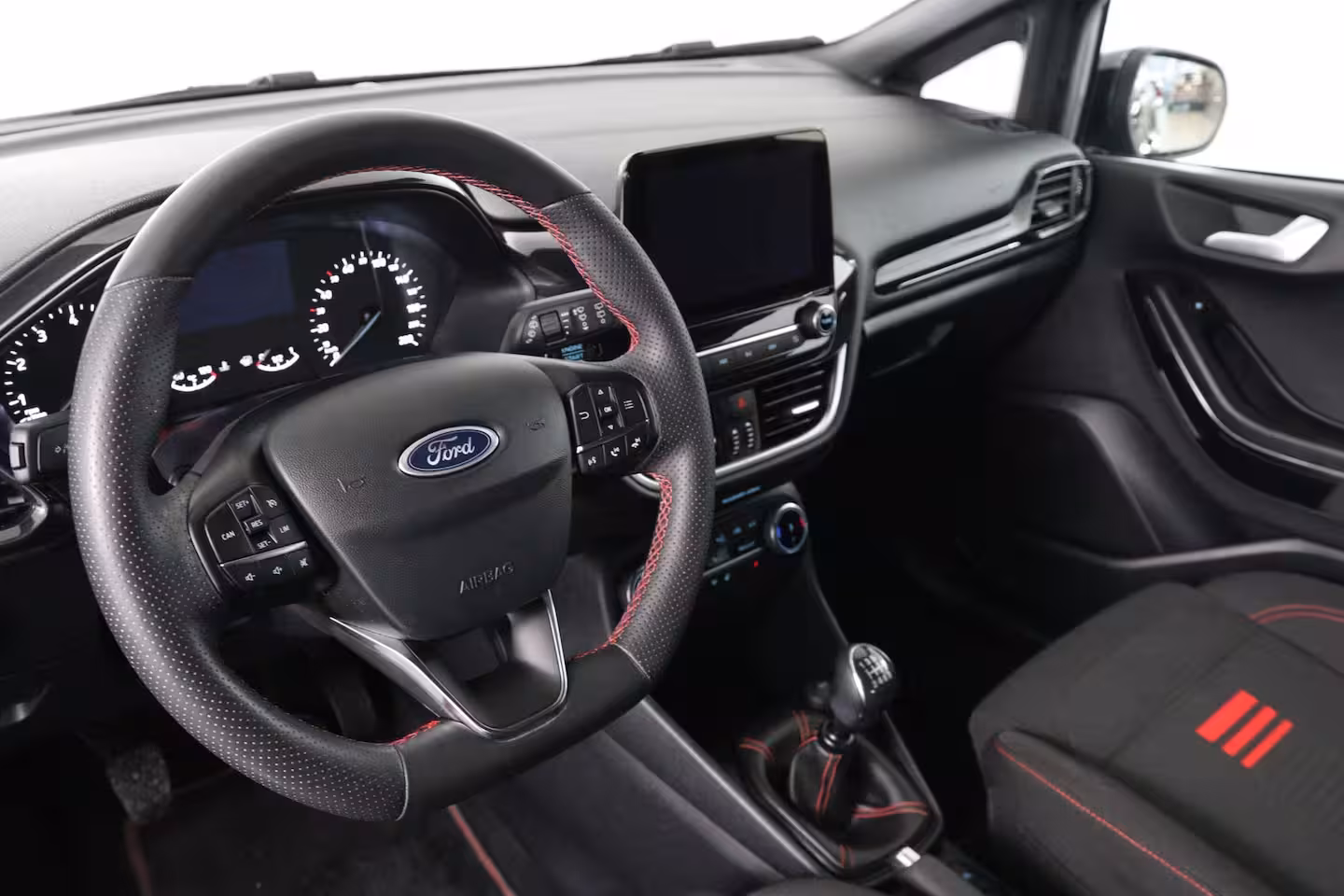 Ford Fiesta 1.0 EcoBoost Hybrid ST-Line X | Camera | Stoel-/Stuurverwarming | Voorruitverwarming | Cli