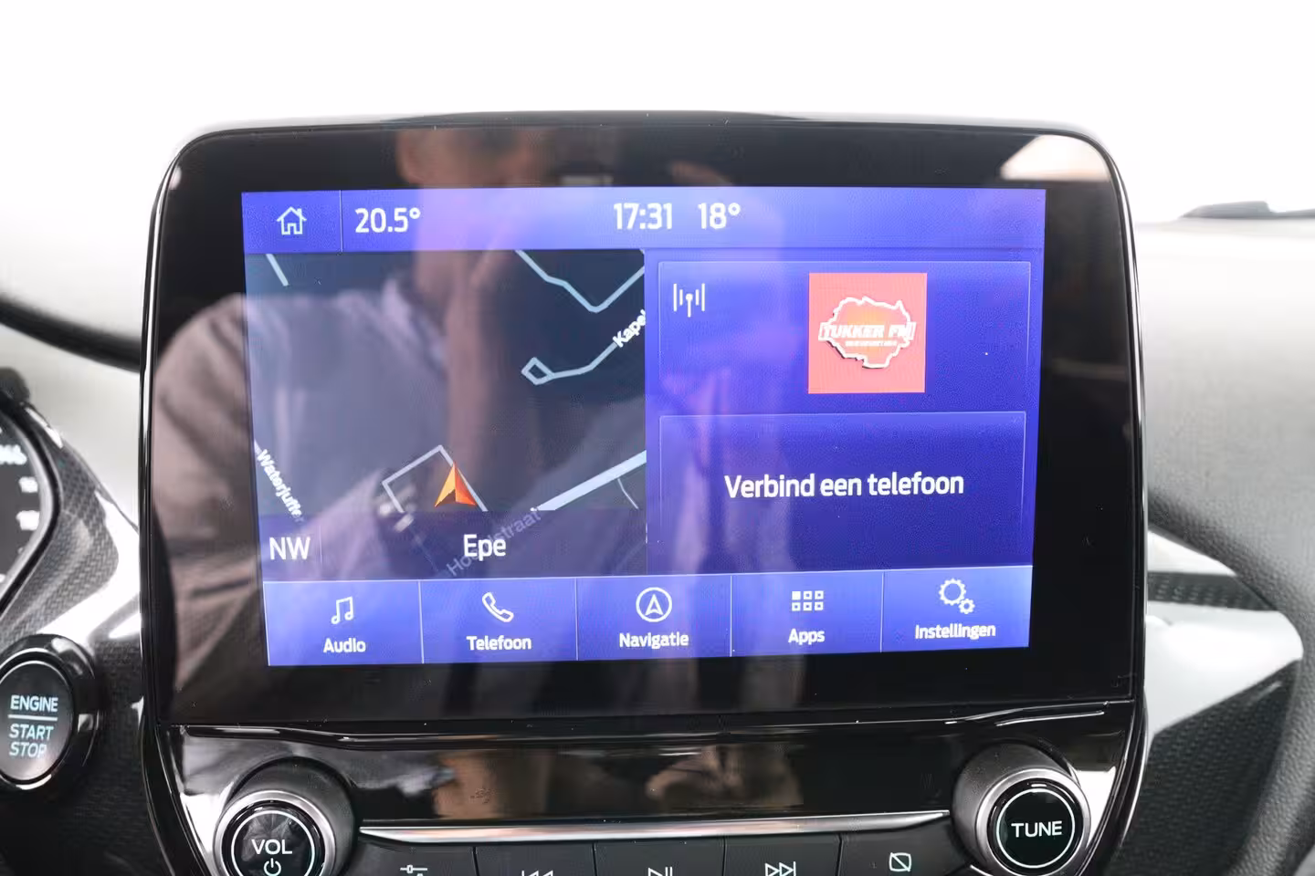 Ford Fiesta 1.0 EcoBoost Hybrid ST-Line X | Camera | Stoel-/Stuurverwarming | Voorruitverwarming | Cli