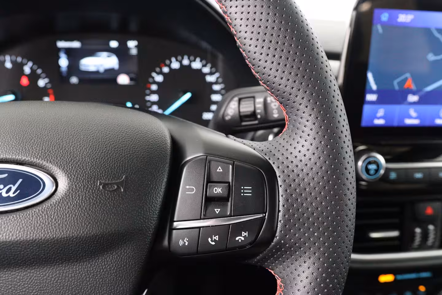 Ford Fiesta 1.0 EcoBoost Hybrid ST-Line X | Camera | Stoel-/Stuurverwarming | Voorruitverwarming | Cli