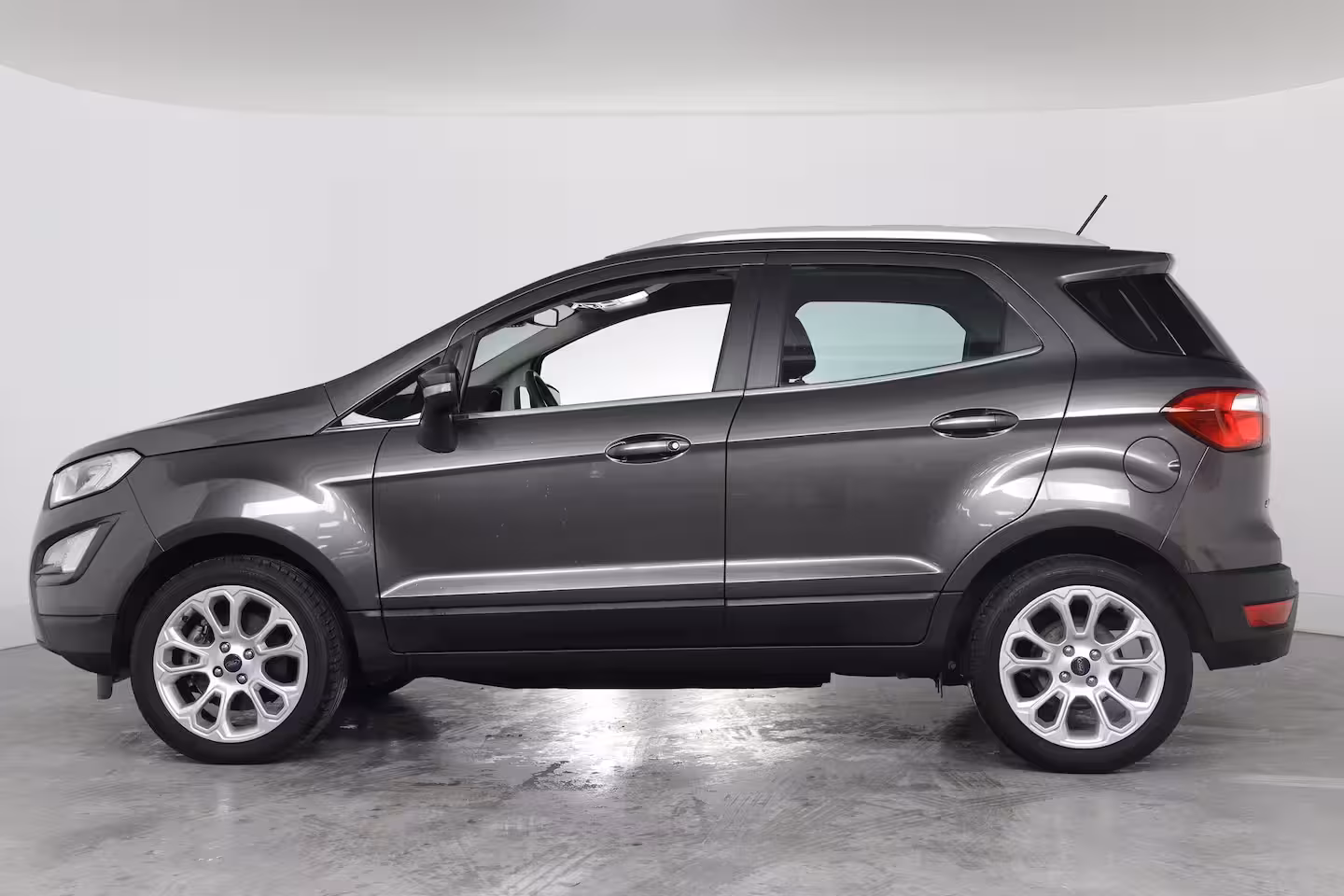 Ford EcoSport 1.0 EcoBoost Titanium | 1e Eigenaar | Navi By App | Clima | Half Leder | Parkeersensoren |