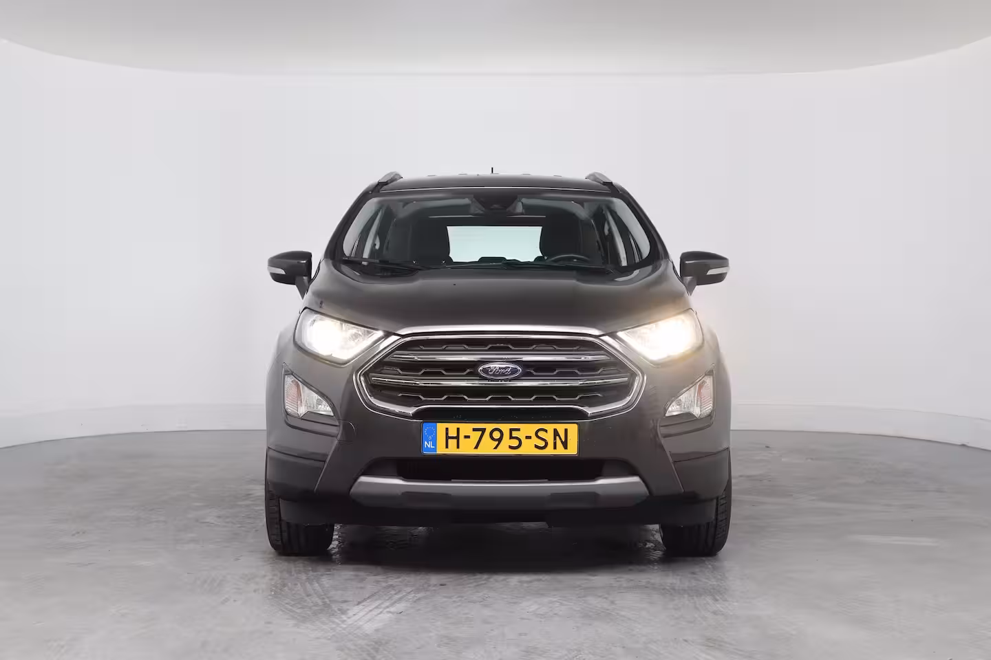 Ford EcoSport 1.0 EcoBoost Titanium | 1e Eigenaar | Navi By App | Clima | Half Leder | Parkeersensoren |